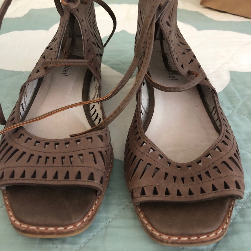 Sandals - Picture 5 of 5
